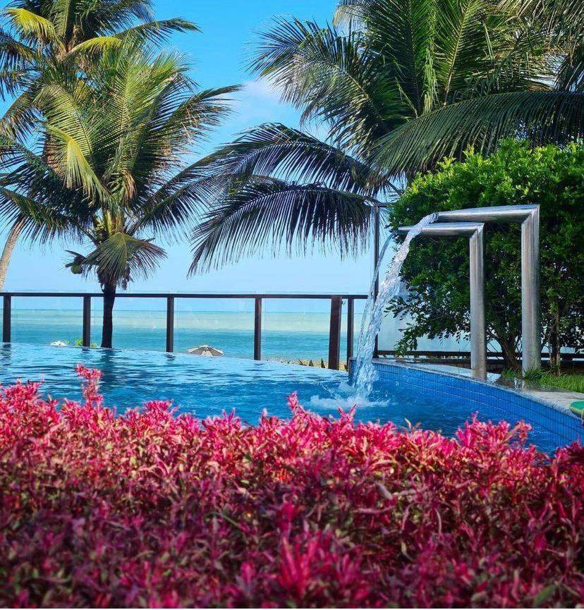 Apartamento A Beira Mar Com Piscina Estilo Resort カベデロ エクステリア 写真