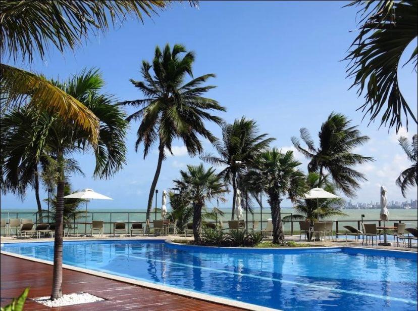 Apartamento A Beira Mar Com Piscina Estilo Resort カベデロ エクステリア 写真